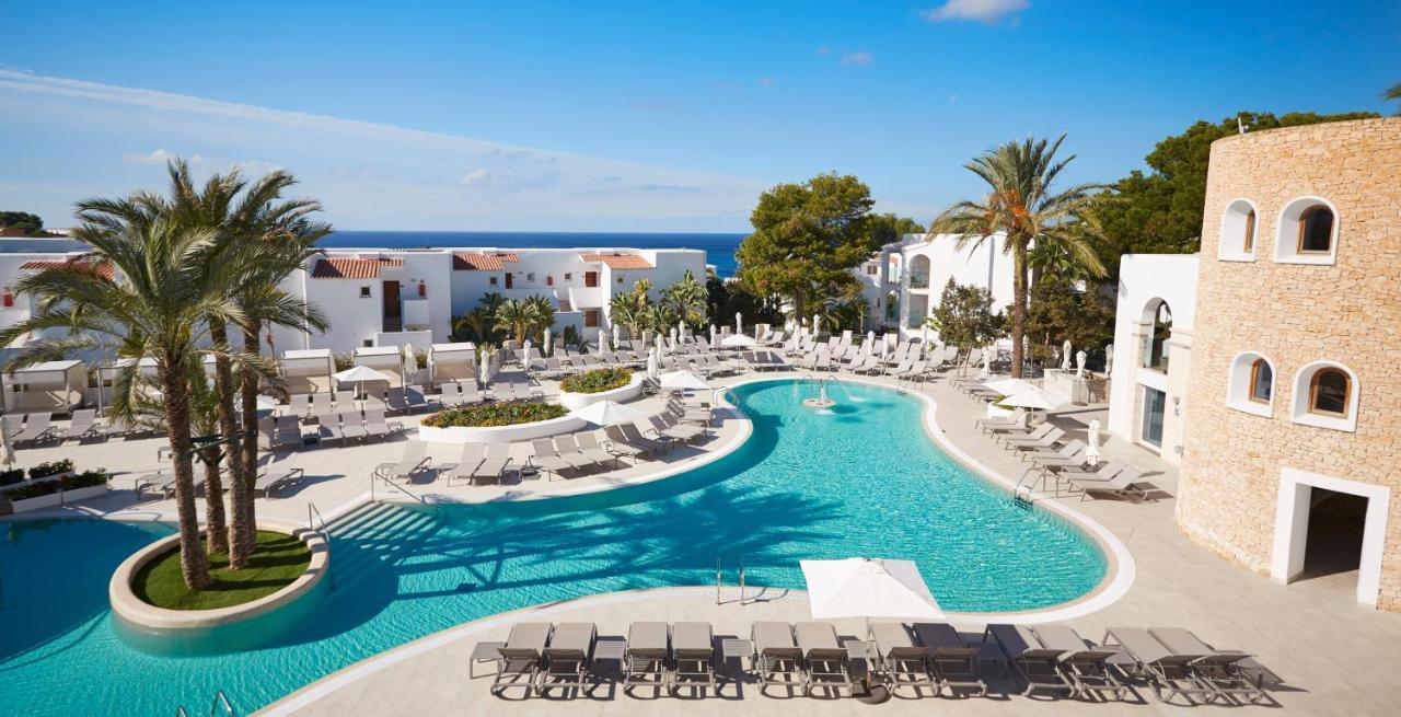 Insotel Tarida Beach Resort & Spa Cala Tarida  Bagian luar foto