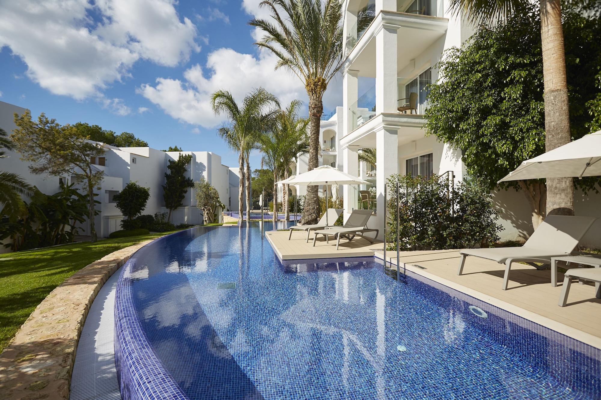 Insotel Tarida Beach Resort & Spa Cala Tarida  Bagian luar foto