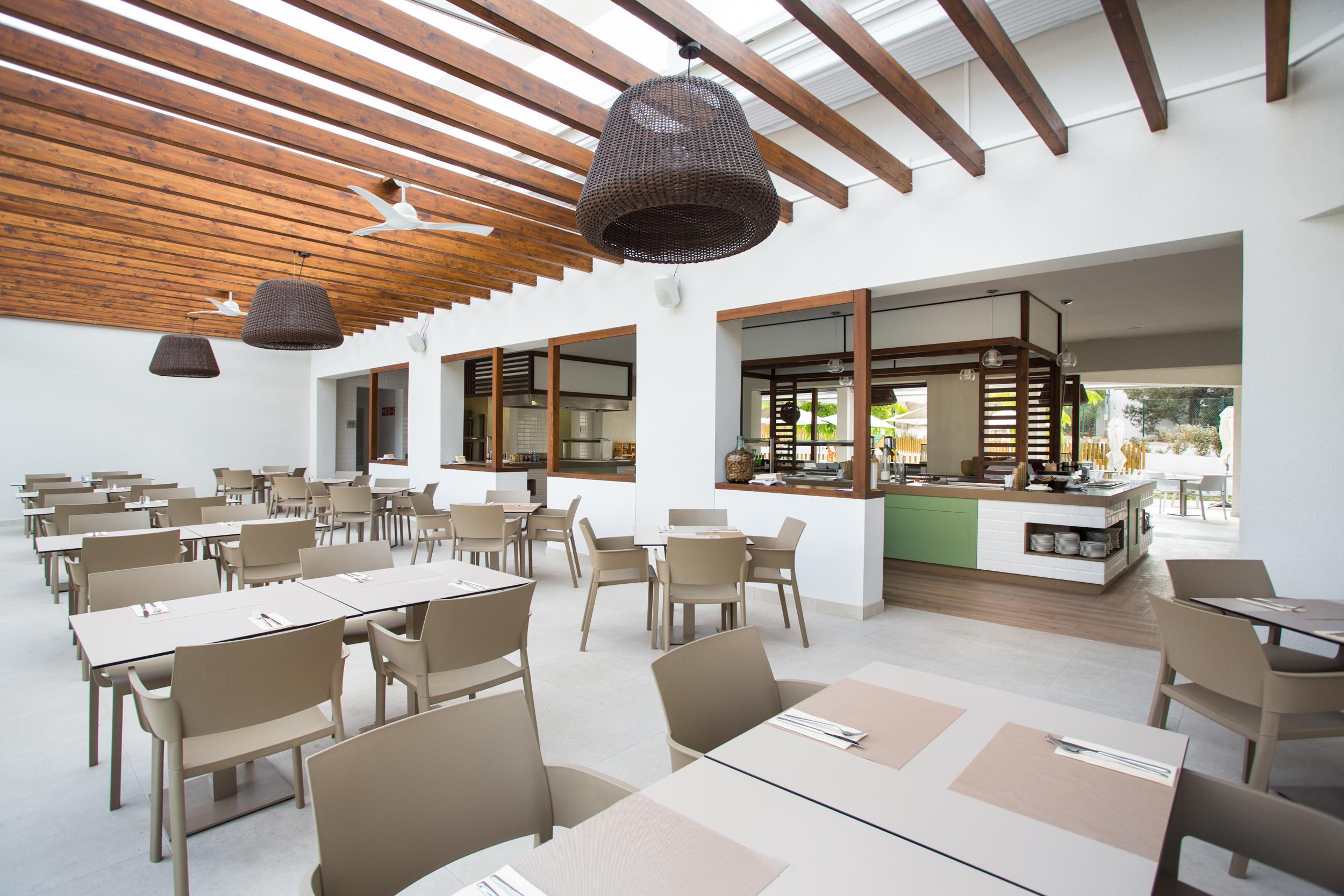 Insotel Tarida Beach Resort & Spa Cala Tarida  Bagian luar foto